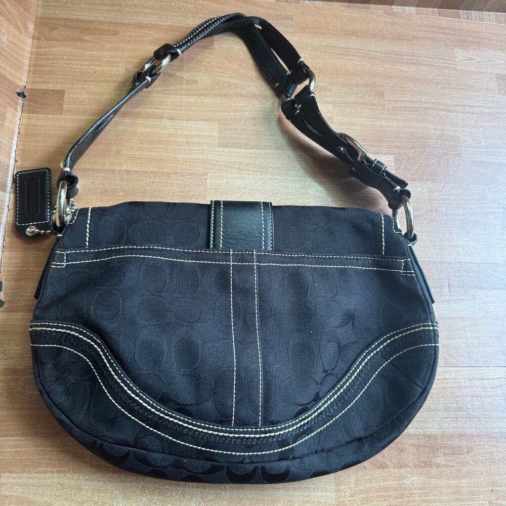 vintage Coach Soho Signature C Black Shoulder Bag - Picture 2 of 11